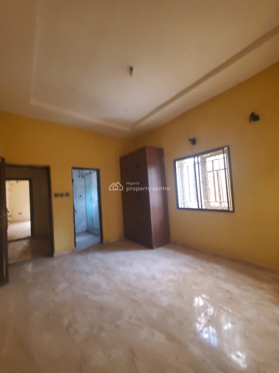 Superclean 3bedroom Flat on Ground Floor, Inside Estate, Gaduwa, Abuja, Flat / Apartment for Rent