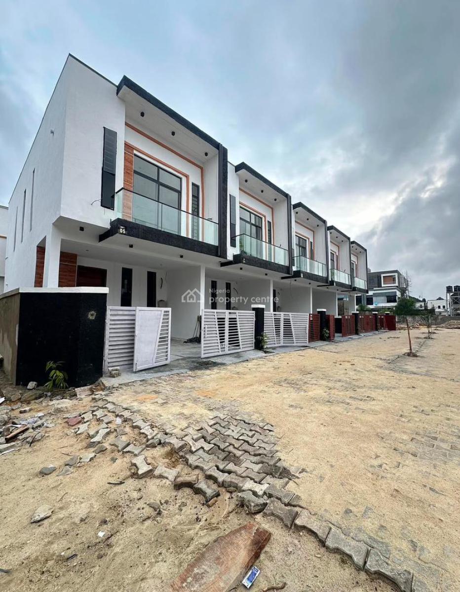 Self Compound  4 Bedroom Terraced Duplex - Hot Offer, Ikota, Lekki, Lagos, Terraced Duplex for Sale