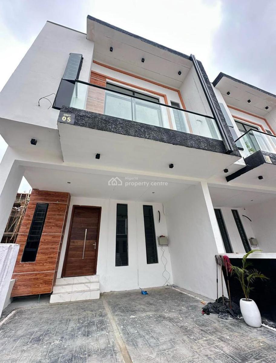 Self Compound  4 Bedroom Terraced Duplex - Hot Offer, Ikota, Lekki, Lagos, Terraced Duplex for Sale