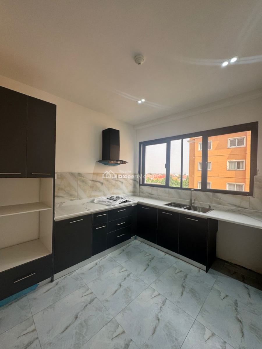 Classic 2 Bedroom Flat with Swimming Pool, Off Kusenla, Chisco, Ikate, Lekki, Lagos, Flat / Apartment for Sale