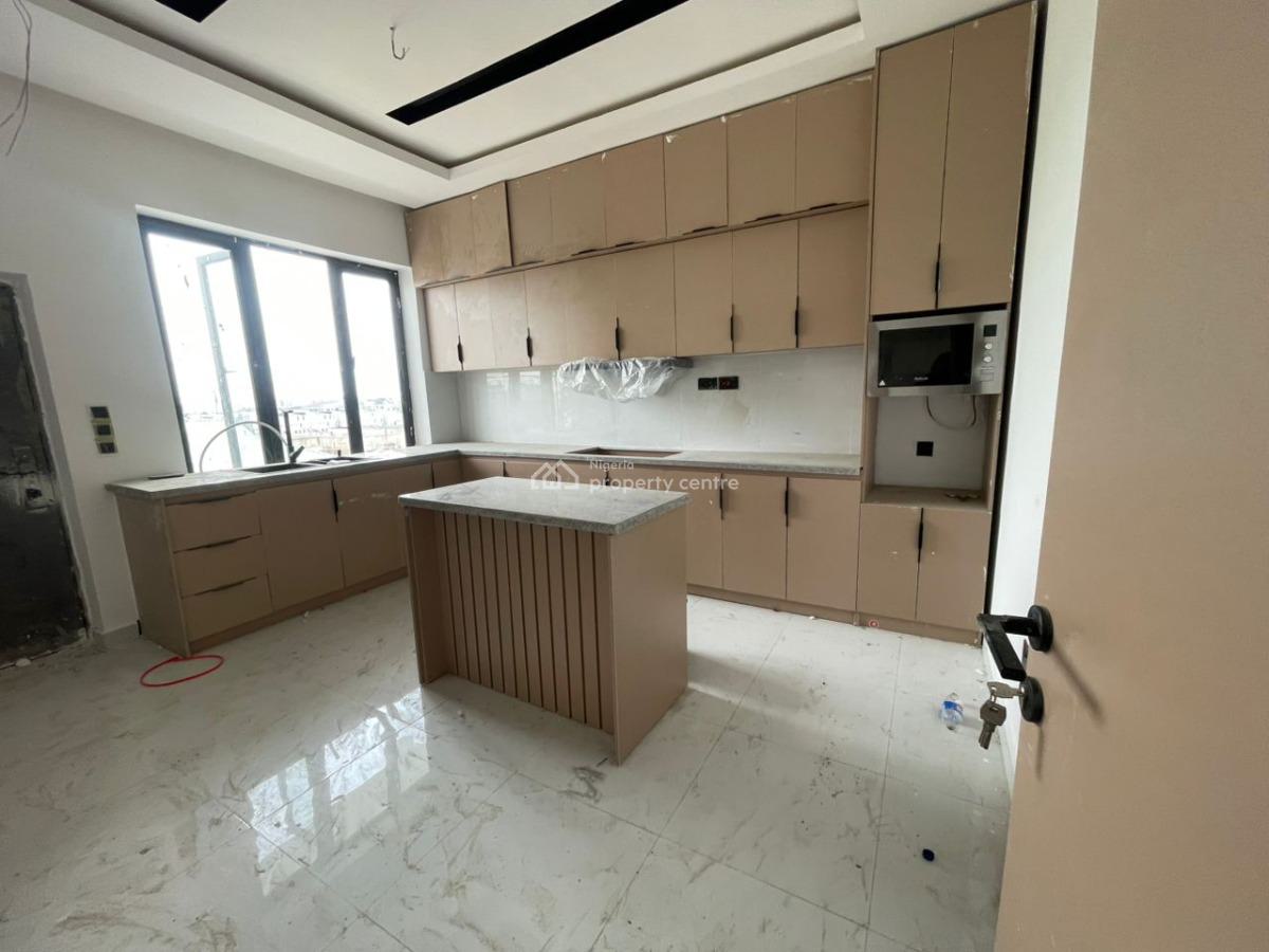 Luxury 3-bedroom Penthouse Apartment, Lekki Phase 1, Lekki, Lagos, Flat / Apartment for Sale