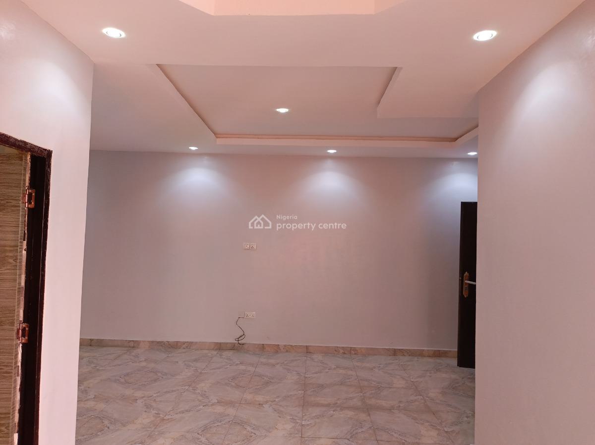 Standard 2 Bedroom Flat in an Estate, Katampe, Katampe (main), Katampe, Abuja, Flat / Apartment for Rent