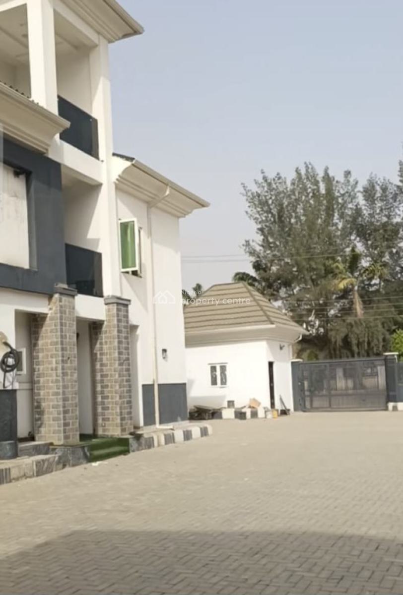 Fully Completed 5 Bedrooms Terraced Duplex with Bq, Mabushi, Abuja, Terraced Duplex for Sale