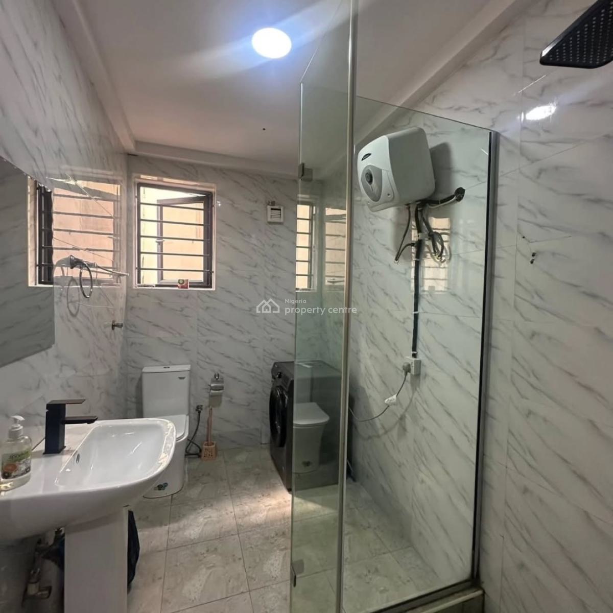 Serviced 3 Bedrooms Apartment with Bq, Lekki Phase 1, Lekki, Lagos, House for Rent