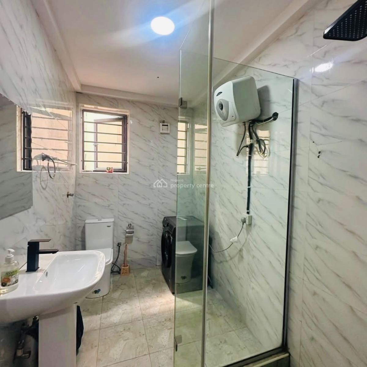 Serviced 3 Bedrooms Apartment with Bq, Lekki Phase 1, Lekki, Lagos, House for Rent