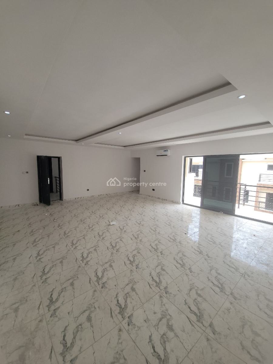 Brand New Spacious 3 Bedroom Penthouse, Lekki Phase 1, Lekki, Lagos, Flat / Apartment for Rent