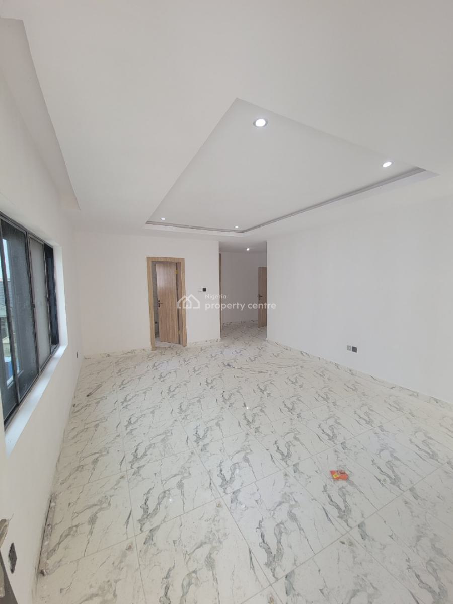 Brand New Spacious 3 Bedroom Penthouse, Lekki Phase 1, Lekki, Lagos, Flat / Apartment for Rent