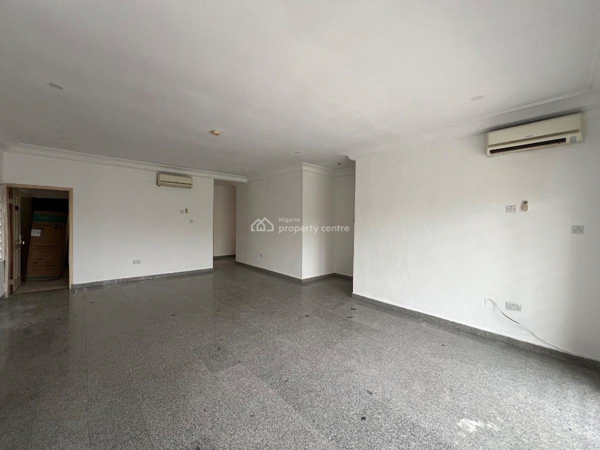 3 Bedroom Apartment Plus Bq, Off Admiralty Way, Lekki Phase 1, Lekki, Lagos, Flat / Apartment for Rent