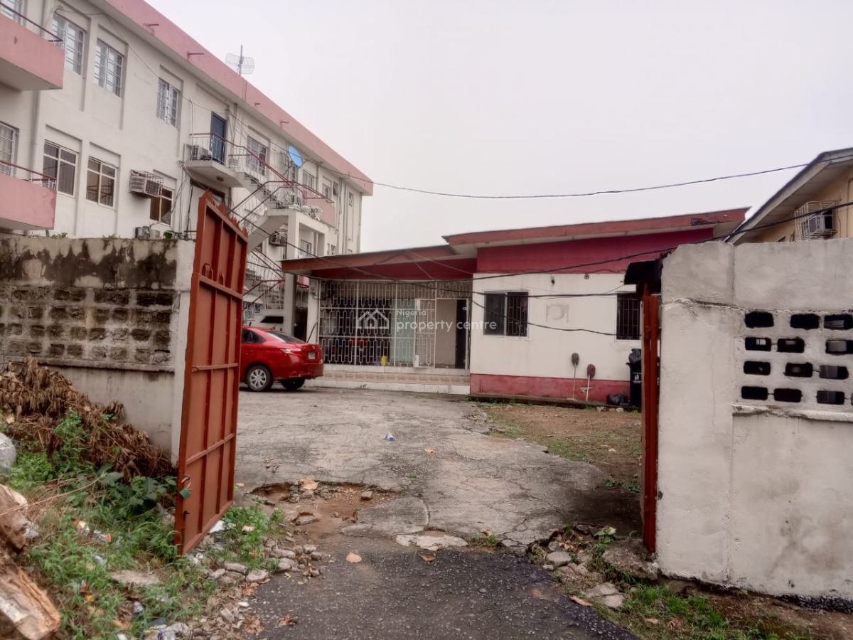 Prime Investment, Along Ikorodu Road, Obanikoro, Shomolu, Lagos, Commercial Property for Sale