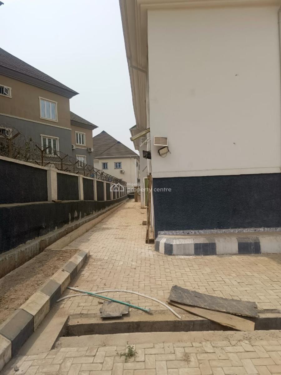 5 Bedroom Terrace Duplex, Mabushi, Abuja, Terraced Duplex for Sale