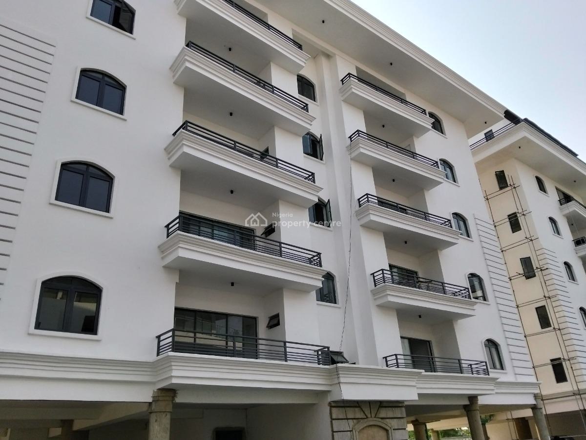 Serviced Three Bedroom Flat, Lekki Phase 1, Lekki, Lagos, Flat / Apartment for Rent