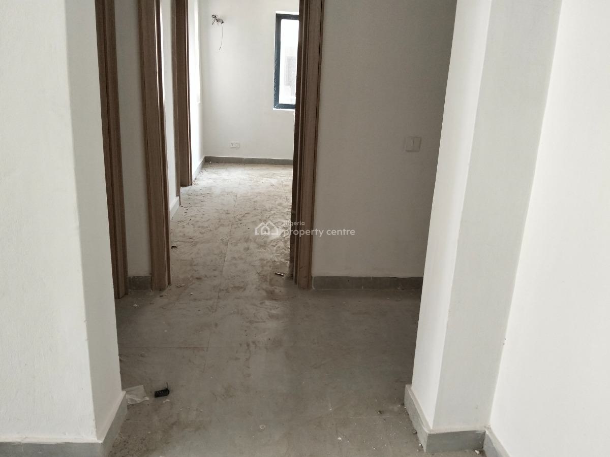Serviced Three Bedroom Flat, Lekki Phase 1, Lekki, Lagos, Flat / Apartment for Rent