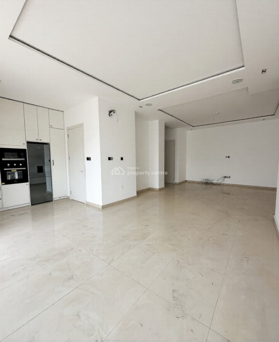 Newly Built 2 Bedroom Apartment, Lekki Phase 1, Lekki, Lagos, Block of Flats for Sale