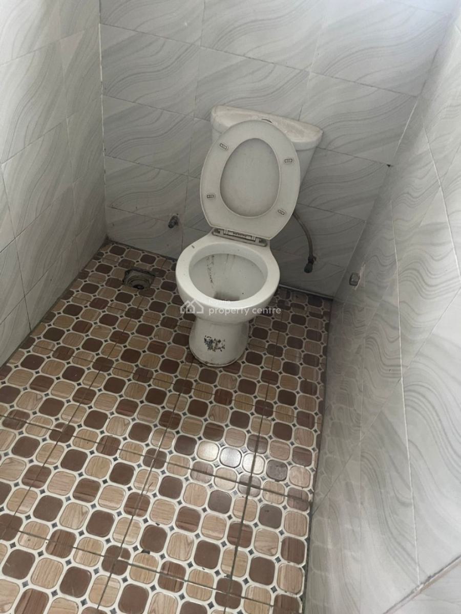 Now Available, Ogombo By K1 Supermarket, Ogombo, Ajah, Lagos, Flat / Apartment for Rent