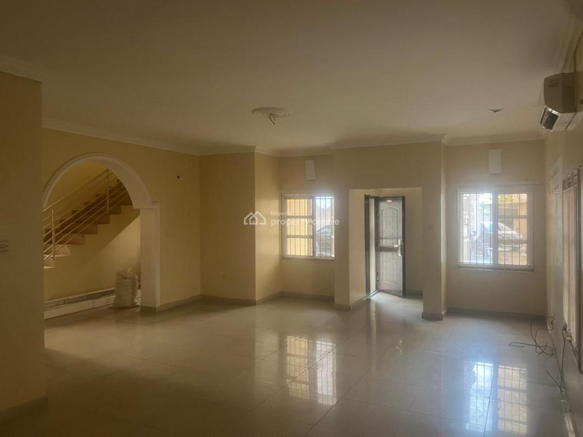 Tastefully Built 4 Bedroom Terraced Duplex with 1 Room Bq, Oniru, Victoria Island (vi), Lagos, Terraced Duplex for Rent