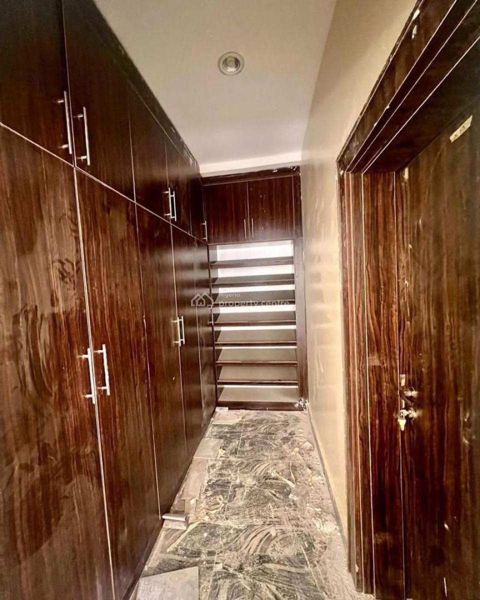 5 Bedroom Fully Detached Duplex + 2rooms Bq, Asokoro District, Abuja, Detached Duplex for Rent