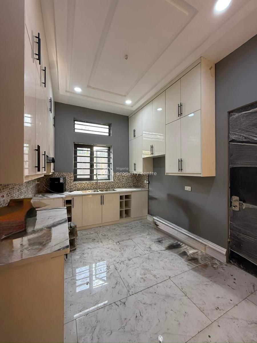 Newly Built 5 Bedroom Mansion with an Attached Bq, Aerodrome Gra, Samonda, Ibadan, Oyo, House for Sale