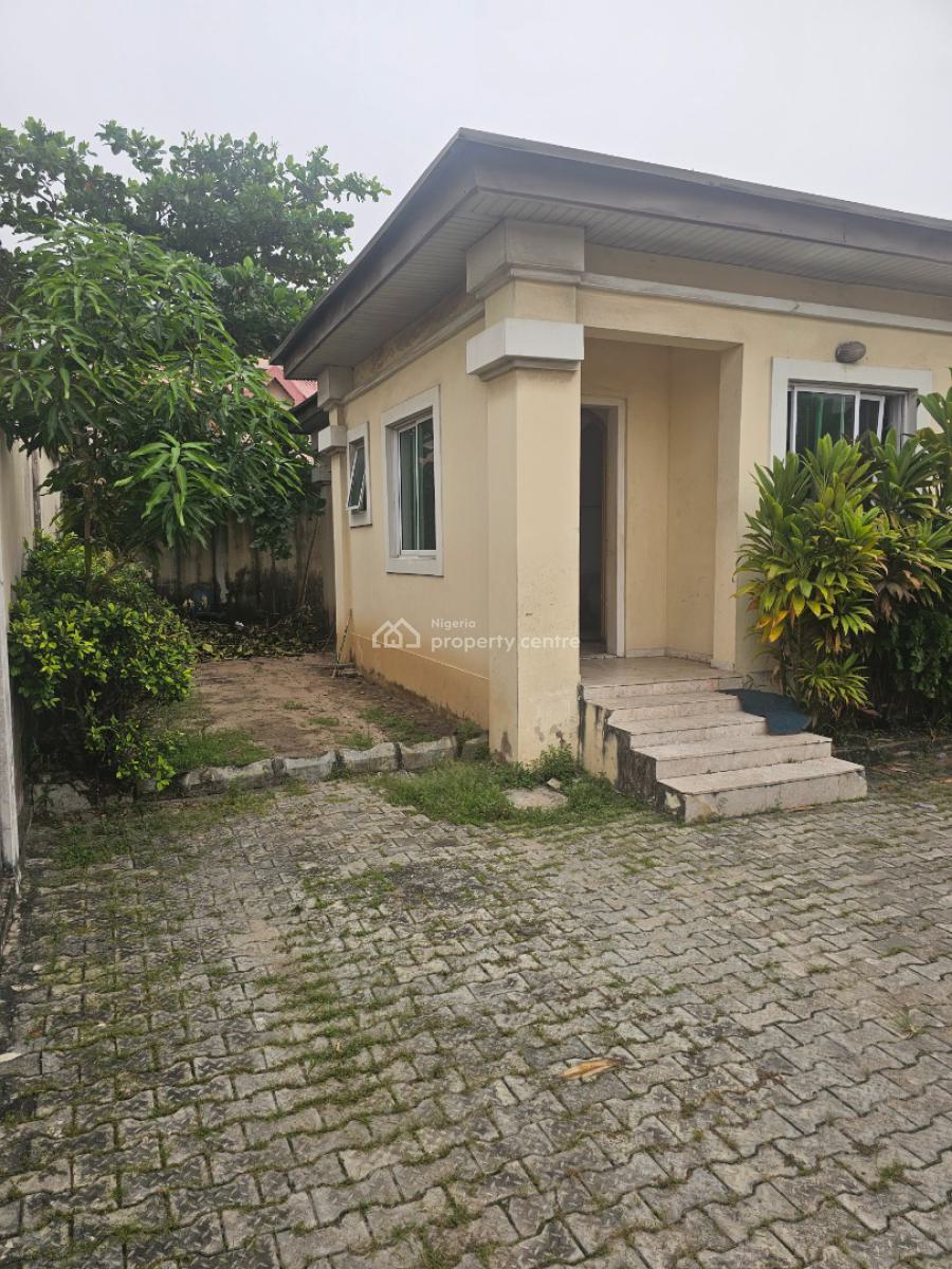 Fully Detached 4-bedroom Bungalow with 2-bedroom Bq, Off Admiralty Road, Lekki Phase 1, Lekki, Lagos, Commercial Property for Rent