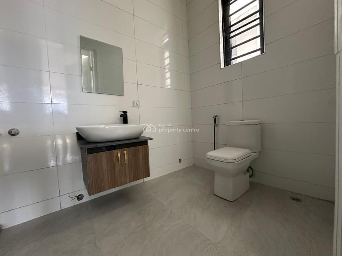 5 Bedroom Fully Detached House, Ikota, Lekki, Lagos, Detached Duplex for Sale