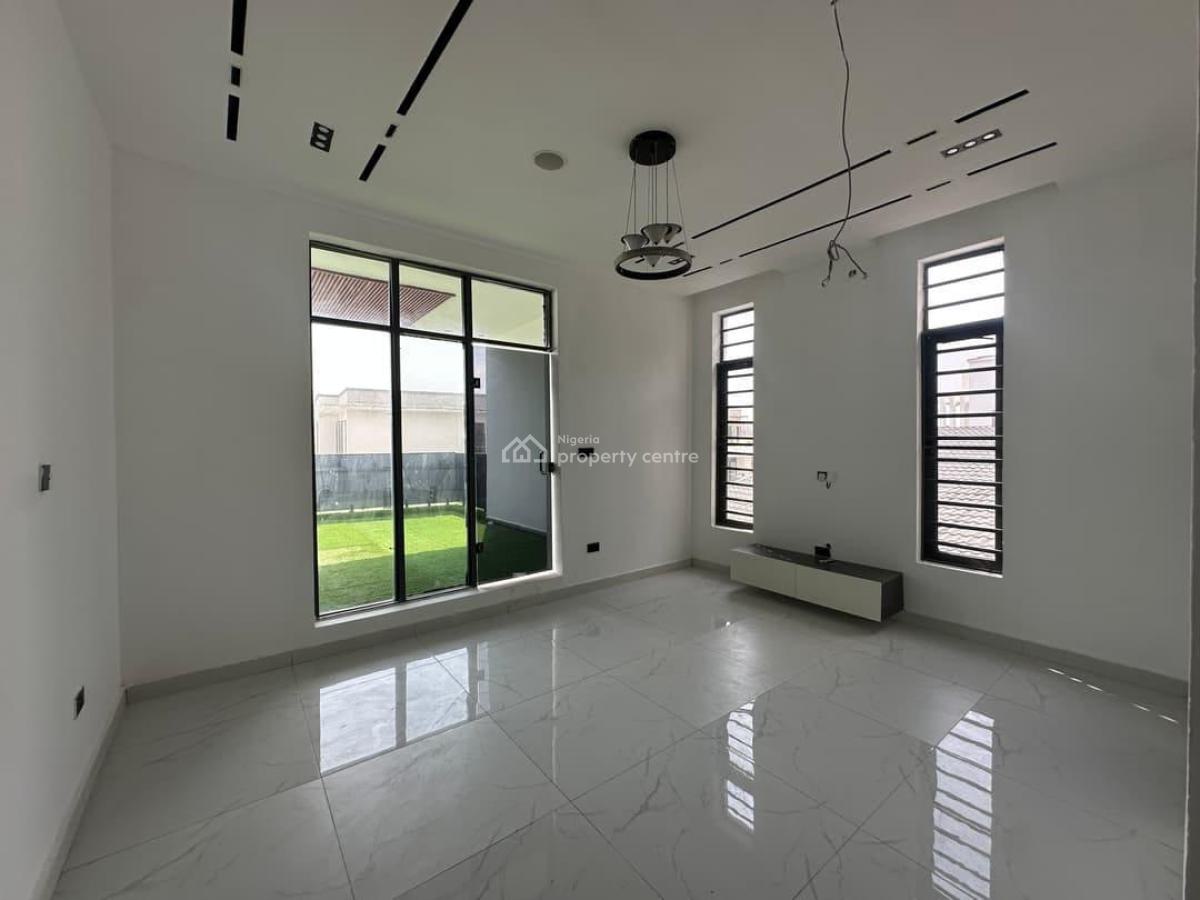 5 Bedroom Fully Detached House, Ikota, Lekki, Lagos, Detached Duplex for Sale