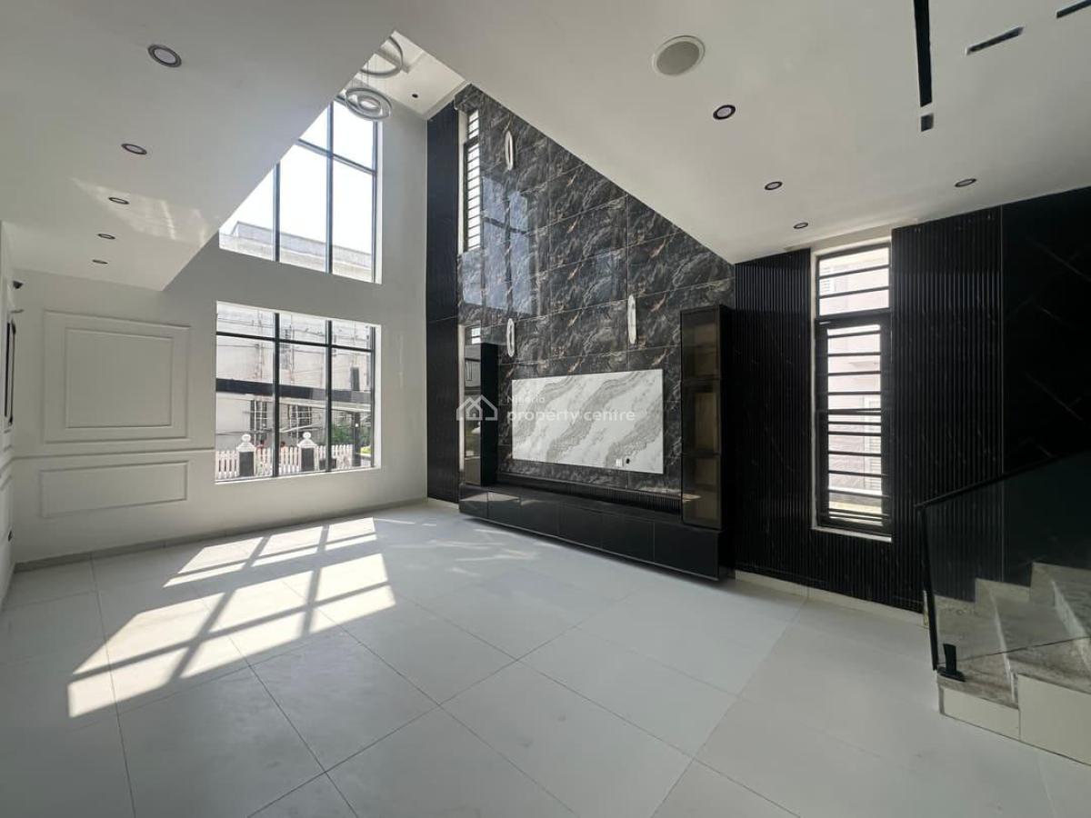 5 Bedroom Fully Detached House, Ikota, Lekki, Lagos, Detached Duplex for Sale