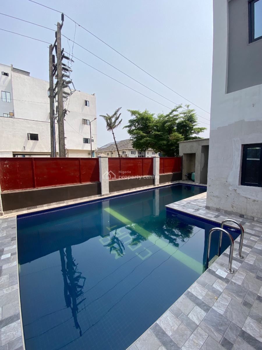 Lovely 2 Bedroom Apartment with 24hrs Power, Lekki Phase 1, Lekki, Lagos, Block of Flats for Sale