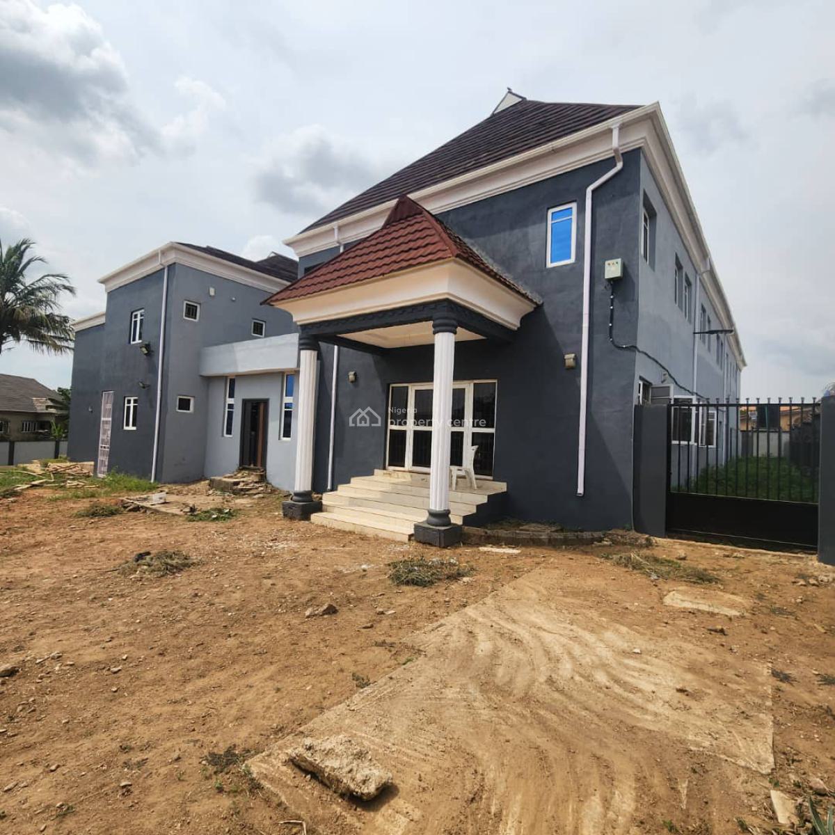 New 17 Classroom Building, Odo Ona Kekere, Ibadan, Oyo, School for Sale