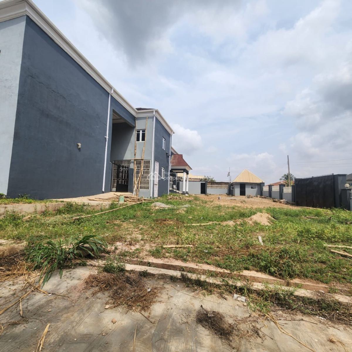 New 17 Classroom Building, Odo Ona Kekere, Ibadan, Oyo, School for Sale