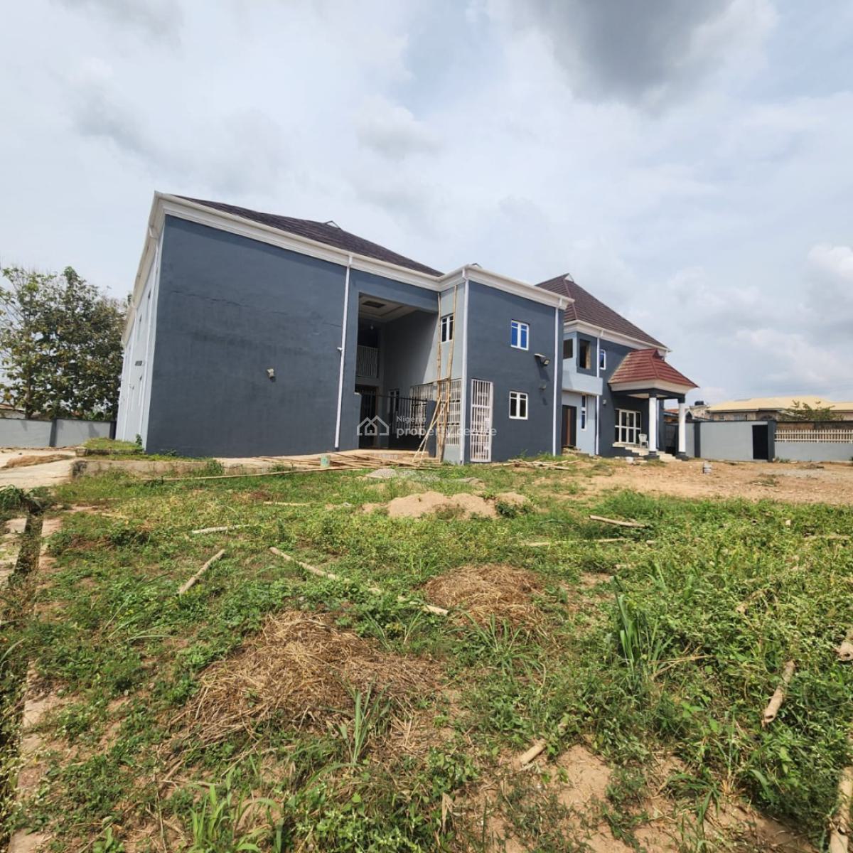 New 17 Classroom Building, Odo Ona Kekere, Ibadan, Oyo, School for Sale