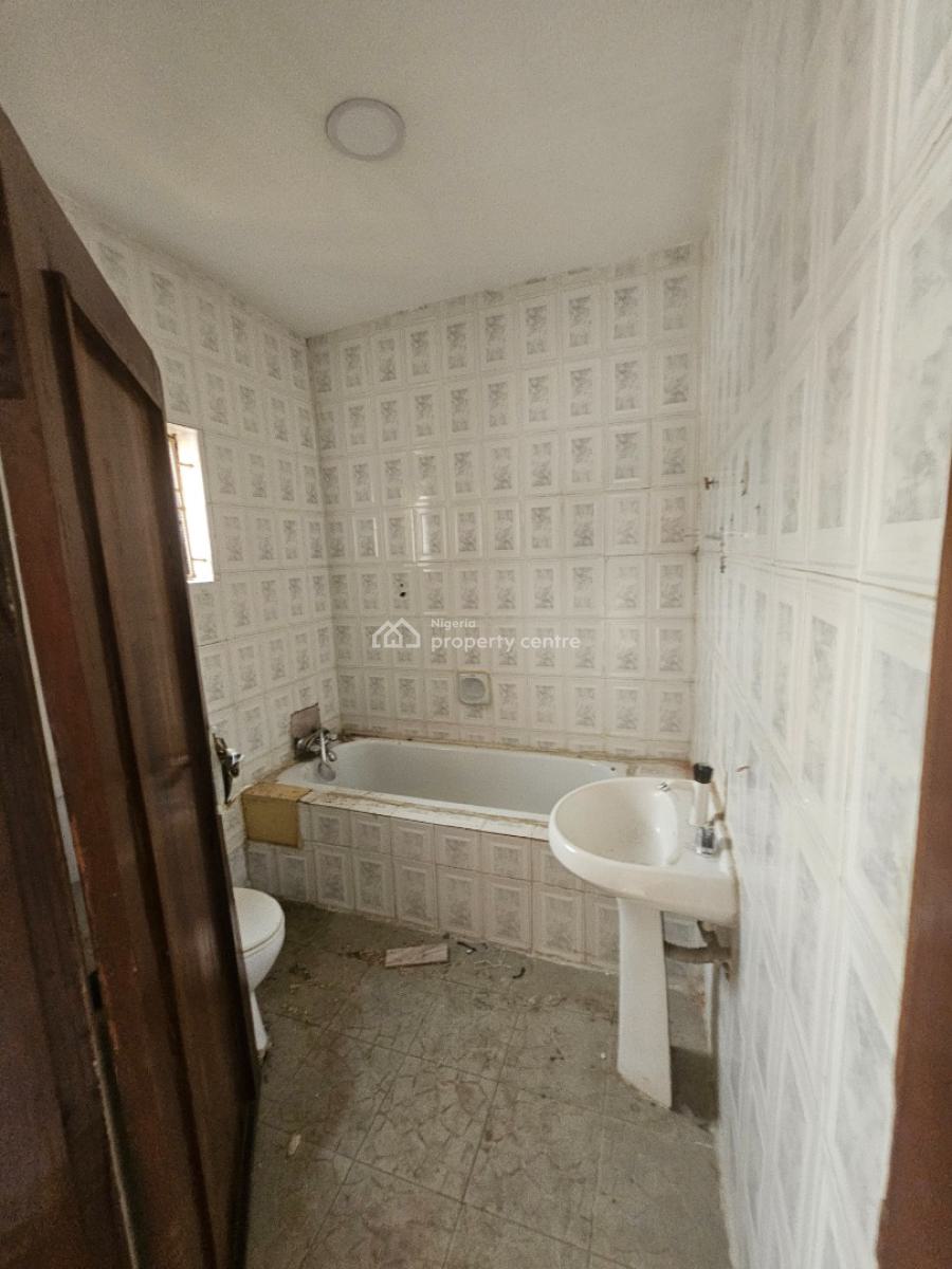 5-bedroom Spacious Semi-detached Duplex with 2-bedroom Bq, Off Fola Oshibo, Lekki Phase 1, Lekki, Lagos, Office Space for Rent