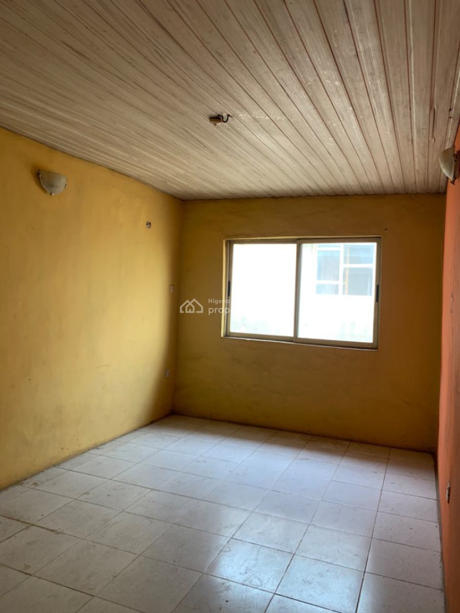 Spacious Mini Flat, Olowora, Magodo, Lagos, Mini Flat (room and Parlour) for Rent