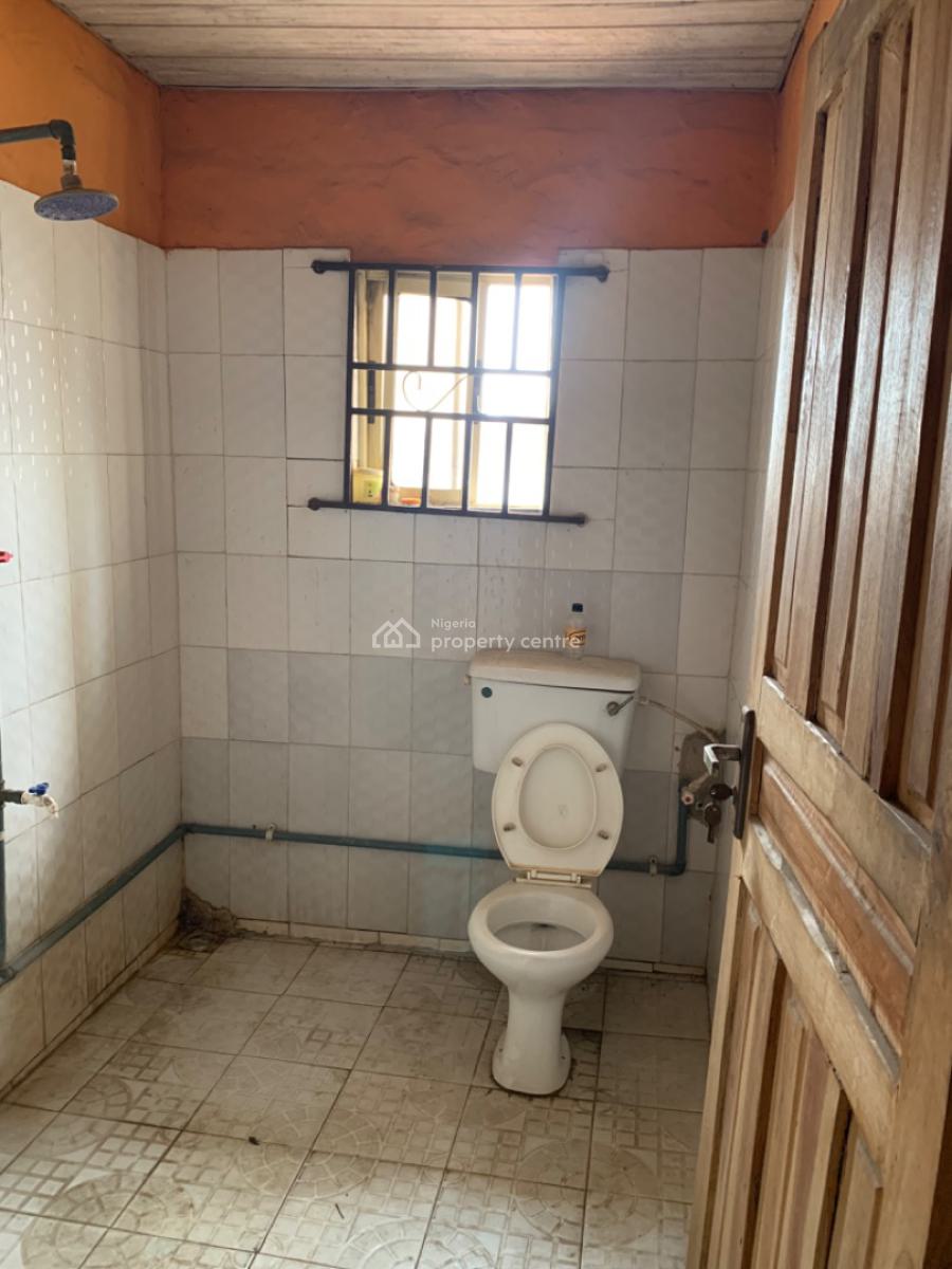 Spacious Mini Flat, Olowora, Magodo, Lagos, Mini Flat (room and Parlour) for Rent