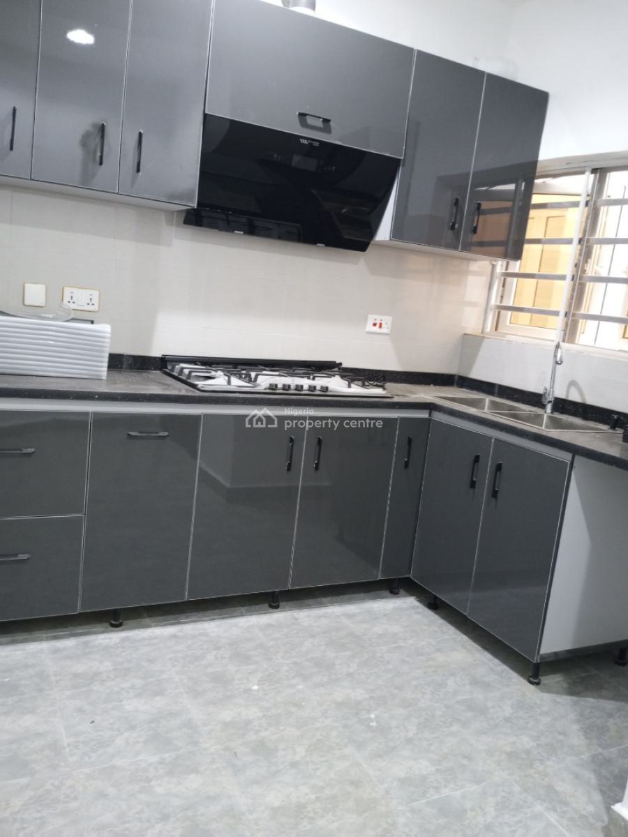 4 Bedroom Semi Detached Duplex, Olorunibe Street, Adeniyi Jones, Ikeja, Lagos, Flat / Apartment for Rent