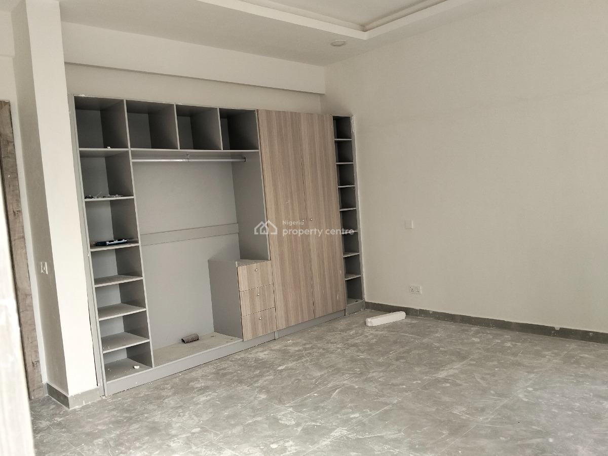 Luxury & Serviced 2 Bedroom Flat, Lekki Phase 1, Lekki, Lagos, Flat / Apartment for Rent