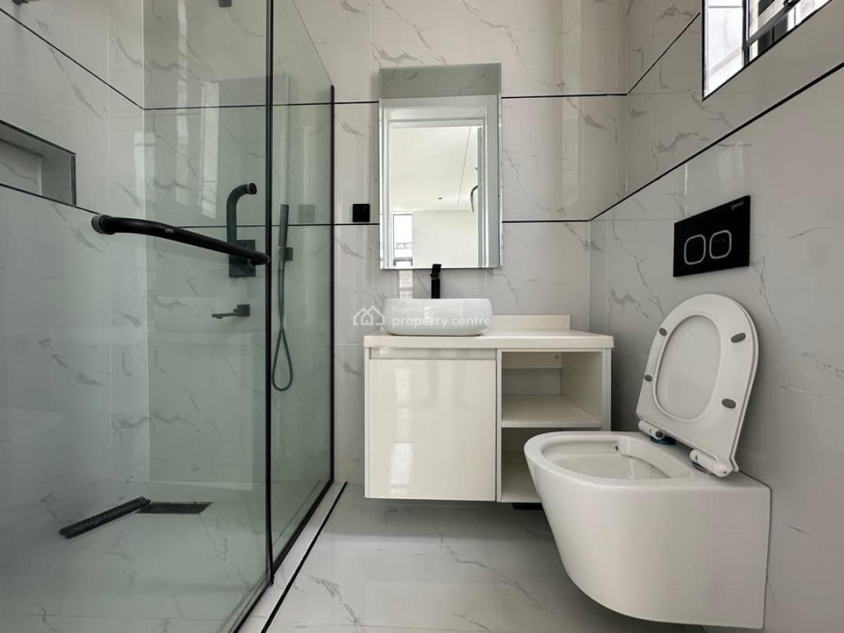 5 Bedroom Fully Detached House, Ikota, Lekki, Lagos, Detached Duplex for Sale