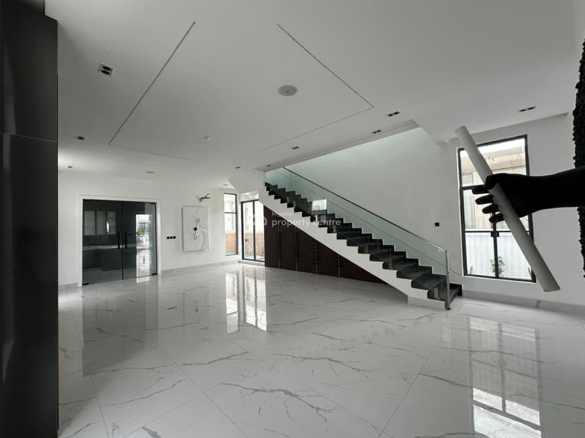 5 Bedroom Fully Detached House, Ikota, Lekki, Lagos, Detached Duplex for Sale