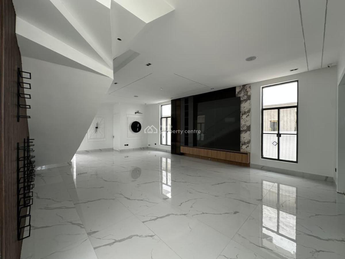 5 Bedroom Fully Detached House, Ikota, Lekki, Lagos, Detached Duplex for Sale