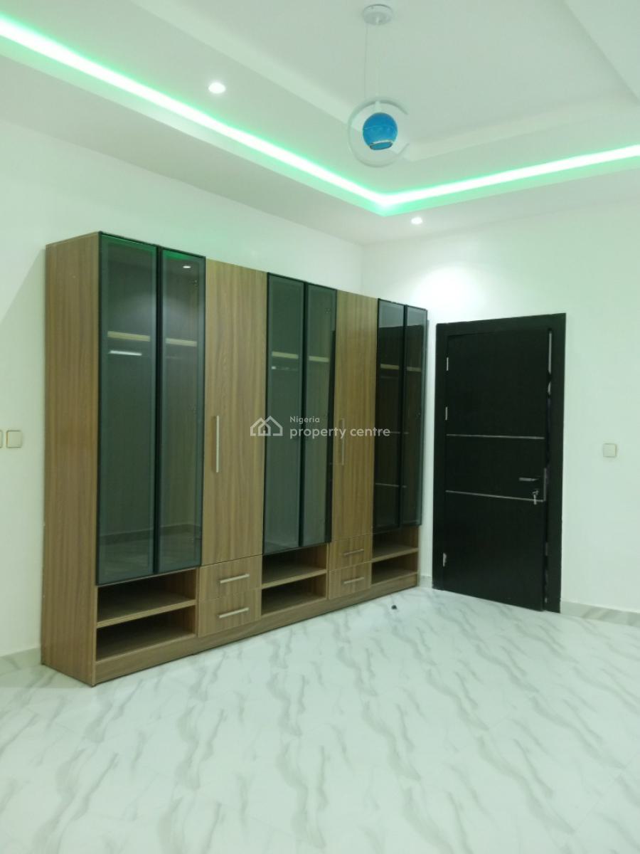 4 Bedroom Terraced Duplex, Olorunibe Street, Wemabod Estate, Adeniyi Jones, Ikeja, Lagos, Flat / Apartment for Sale