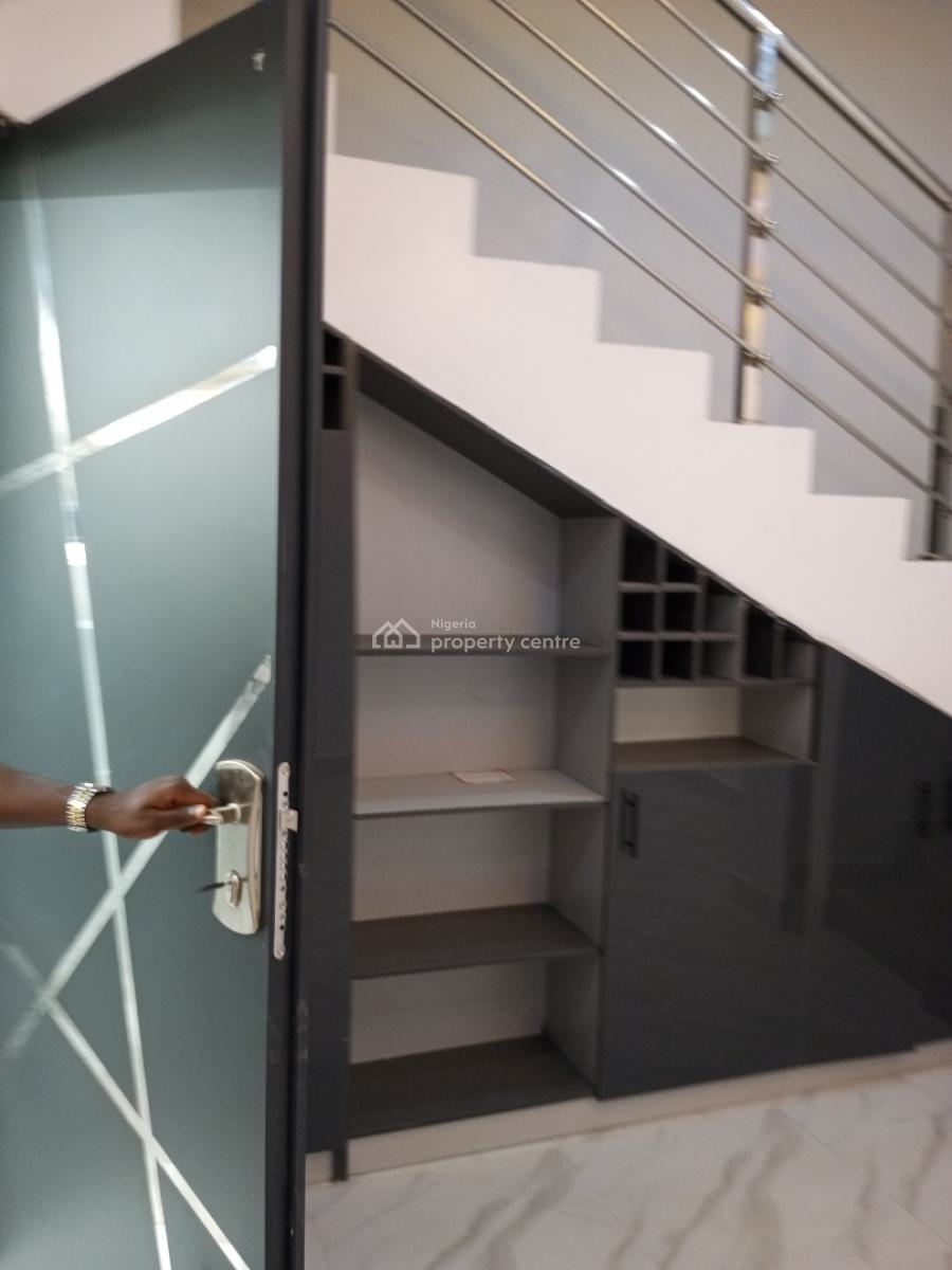 4 Bedroom Terraced Duplex, Olorunibe Street, Wemabod Estate, Adeniyi Jones, Ikeja, Lagos, Flat / Apartment for Sale