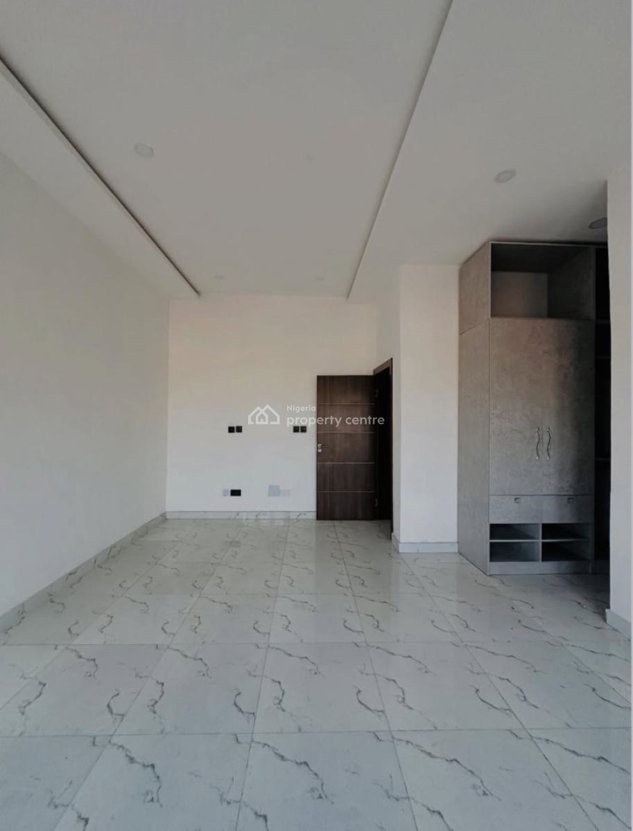 Spaciously Built 4 Bedroom Terraced Duplex with Bq, Ajah, Lagos, Terraced Duplex for Rent