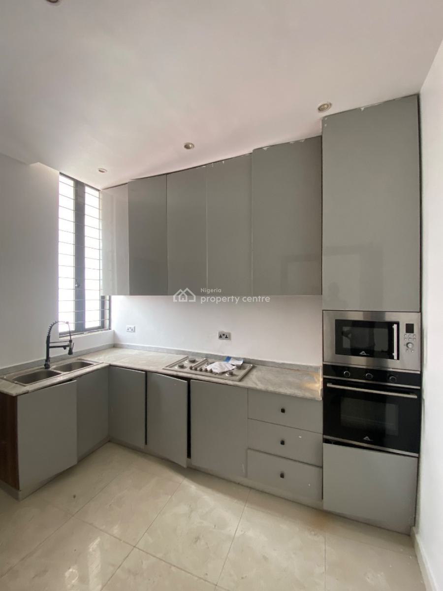 Lovely 4 Bed Terrace Duplex, Lekki Phase 1, Lekki, Lagos, Terraced Duplex for Sale