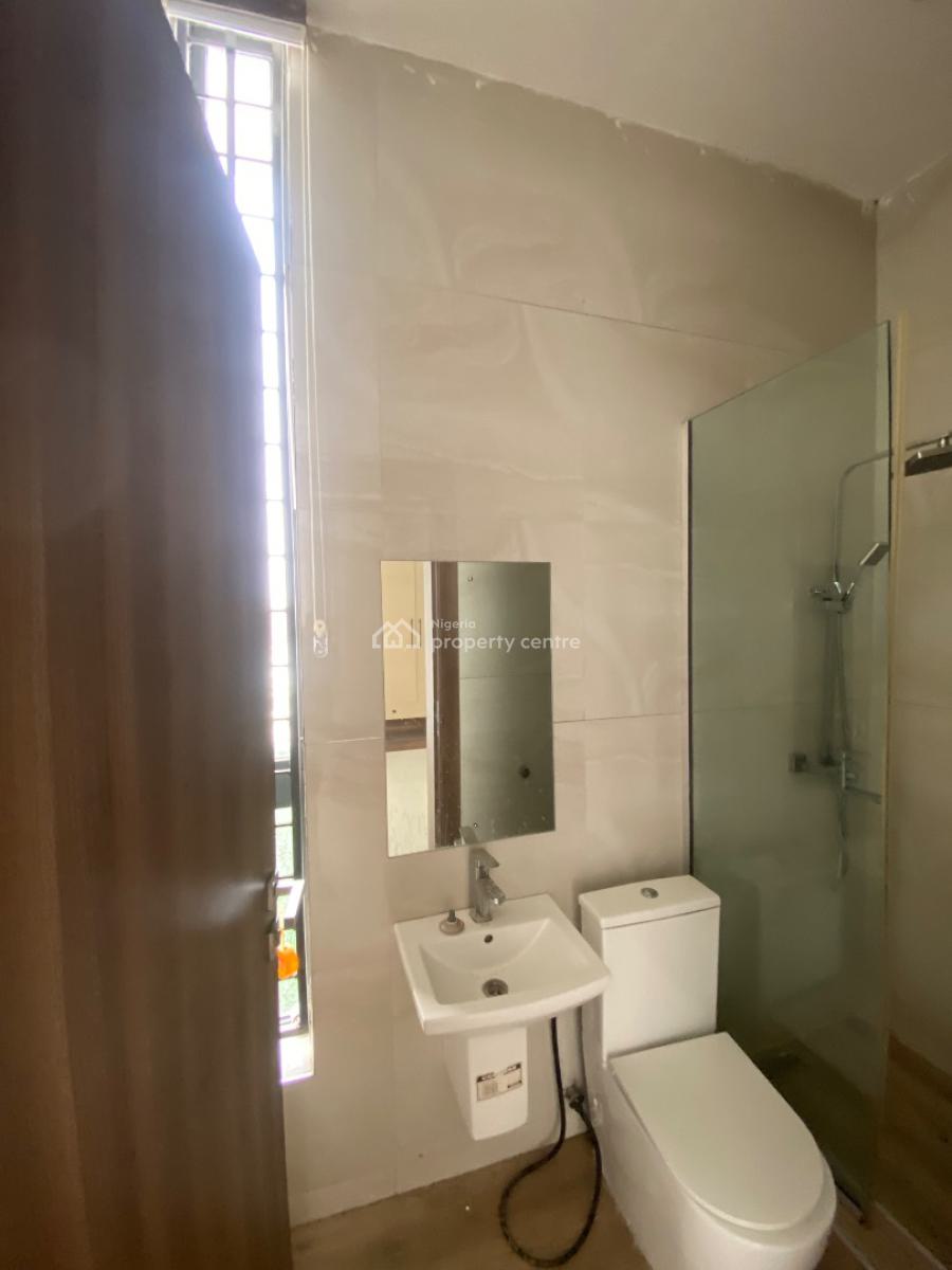 Lovely 4 Bed Terrace Duplex, Lekki Phase 1, Lekki, Lagos, Terraced Duplex for Sale