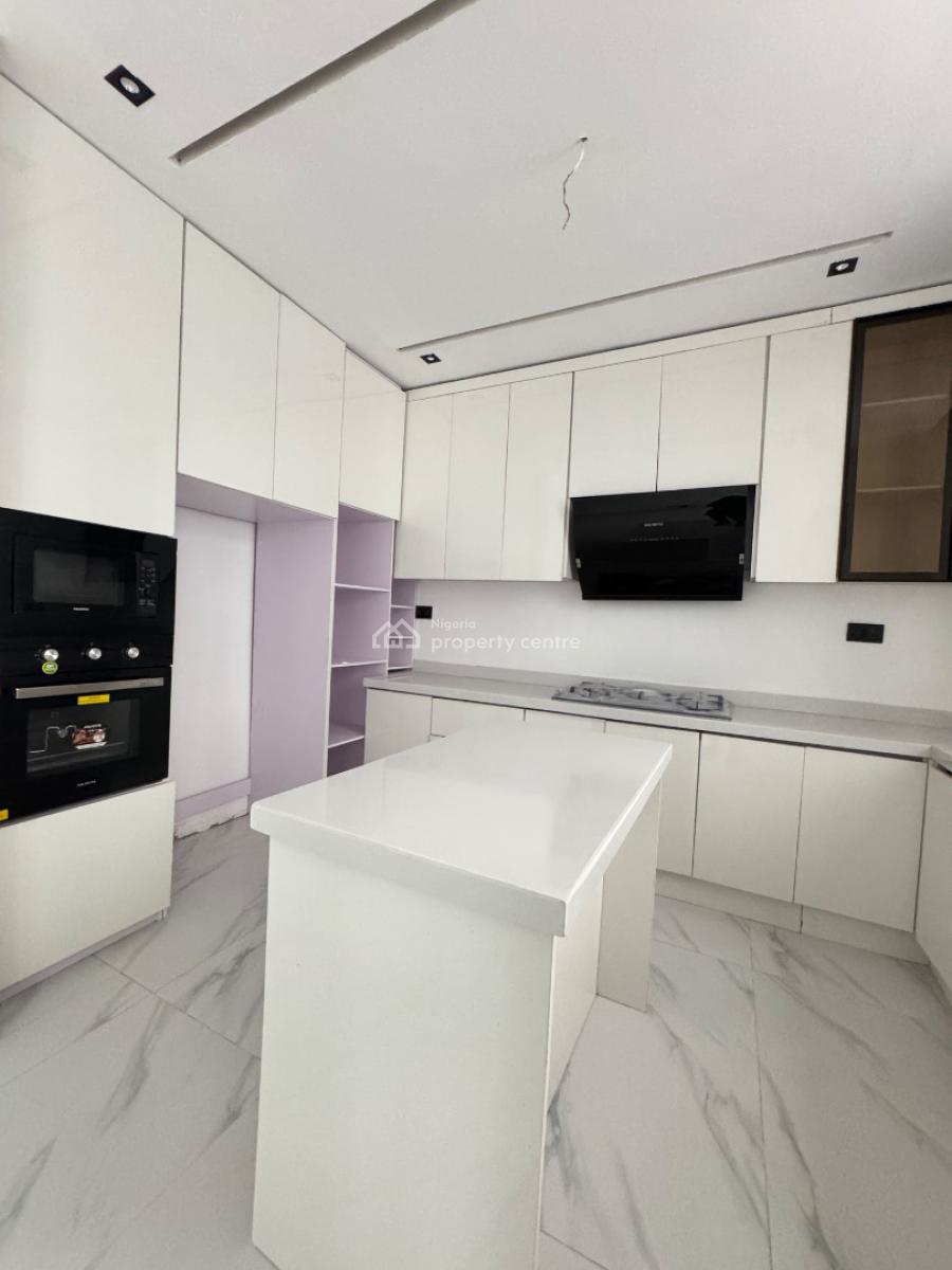 Brand New Two (2) Bedroom Apartment with Pool, Gym and Elevator, Lekki Phase 1, Lekki, Lagos, Flat / Apartment for Rent