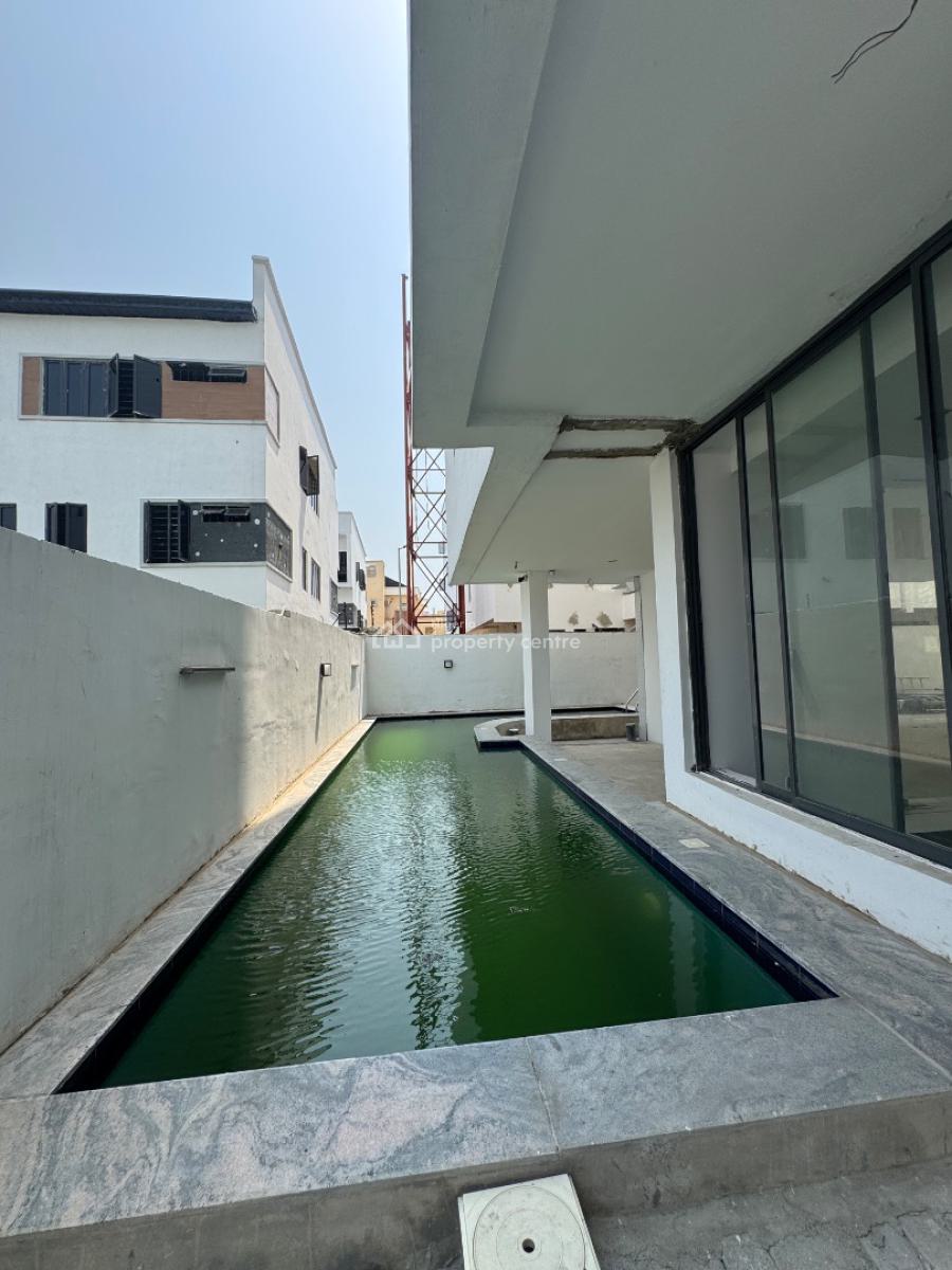 Brand New Two (2) Bedroom Apartment with Pool, Gym and Elevator, Lekki Phase 1, Lekki, Lagos, Flat / Apartment for Rent