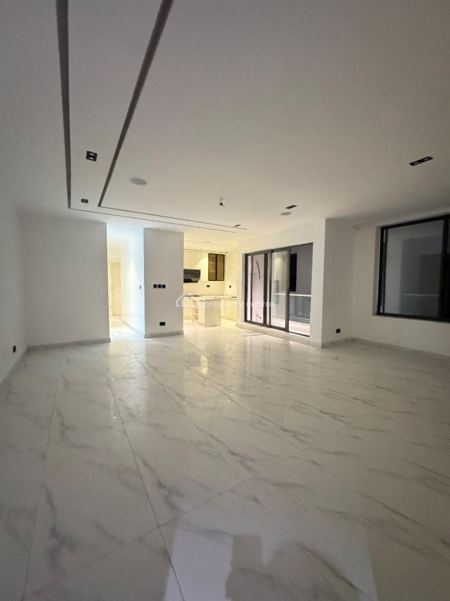 Full Automated Two (2) Bed Apartment with Pool, Gym and Elevator, Lekki Phase 1, Lekki, Lagos, Flat / Apartment for Rent