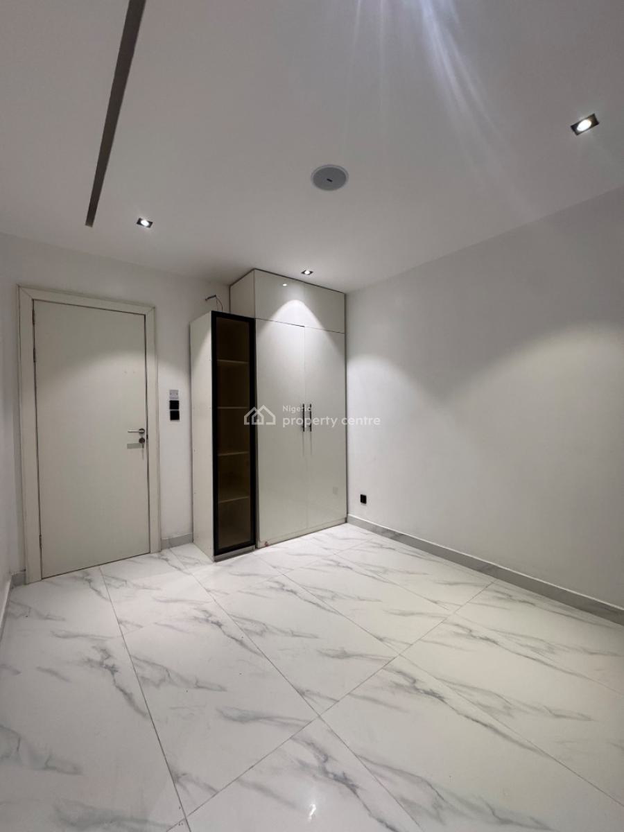 Full Automated Two (2) Bed Apartment with Pool, Gym and Elevator, Lekki Phase 1, Lekki, Lagos, Flat / Apartment for Rent