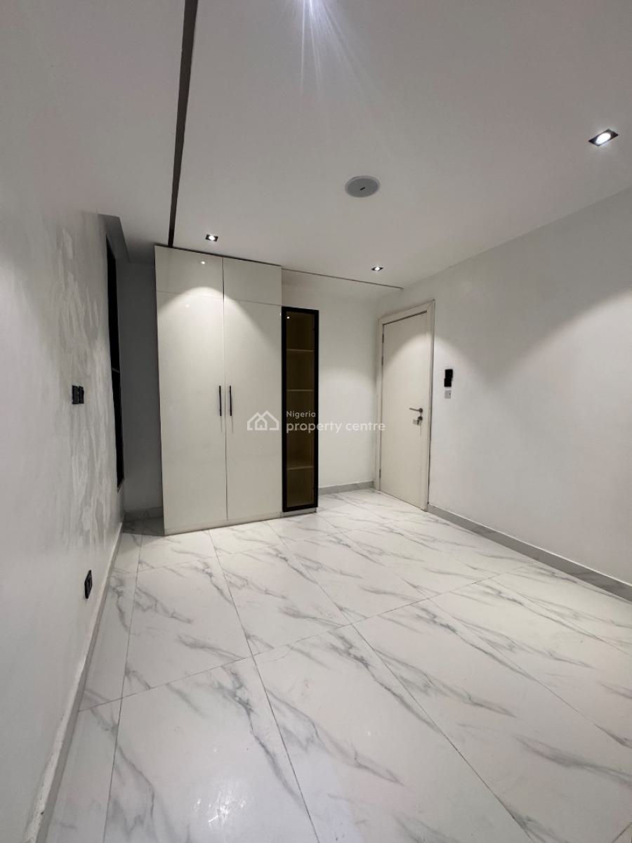 Full Automated Two (2) Bed Apartment with Pool, Gym and Elevator, Lekki Phase 1, Lekki, Lagos, Flat / Apartment for Rent