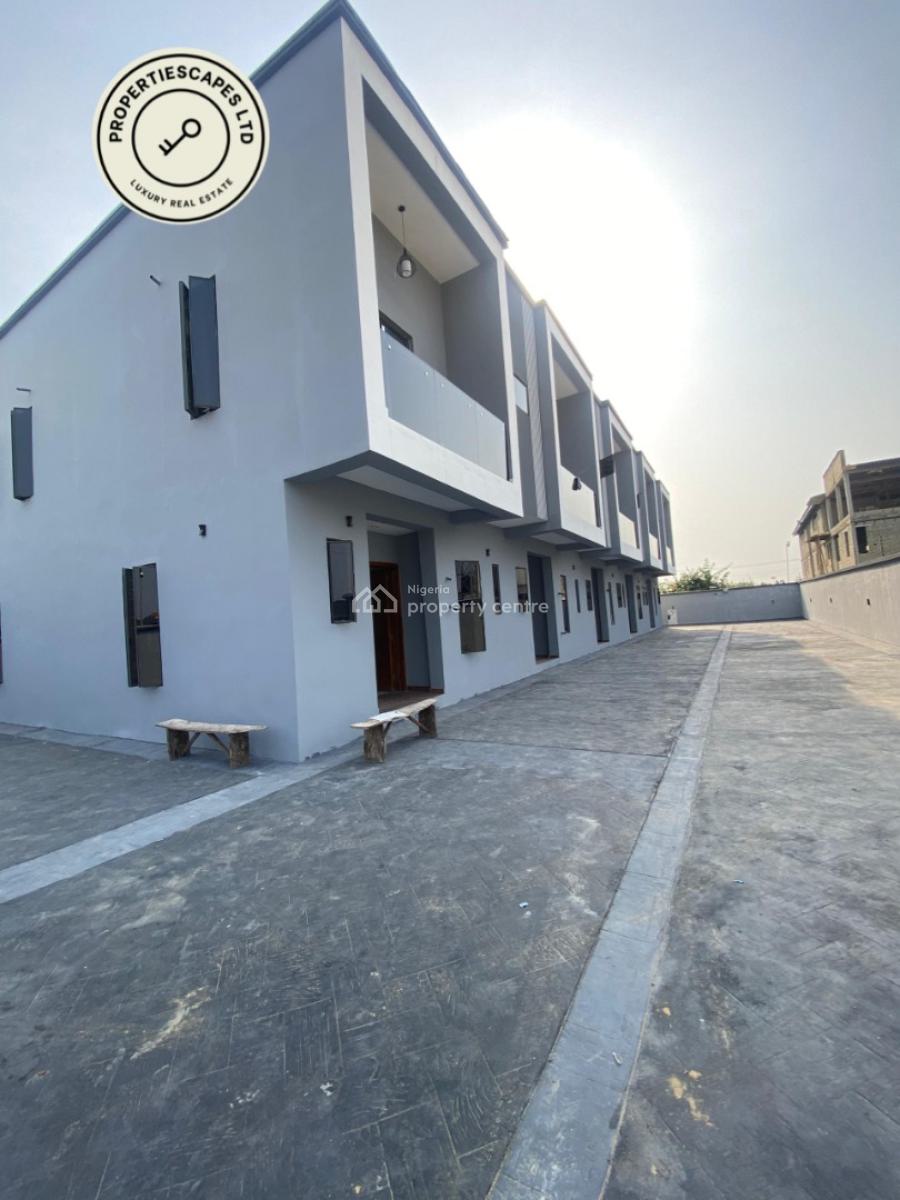 Capacious 4 Bedroom Terrace with  Bq. Corner Piece, Ogombo, Ajah, Lagos, Terraced Duplex for Sale