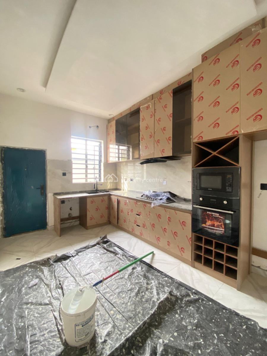 Capacious 4 Bedroom Terrace with  Bq. Corner Piece, Ogombo, Ajah, Lagos, Terraced Duplex for Sale