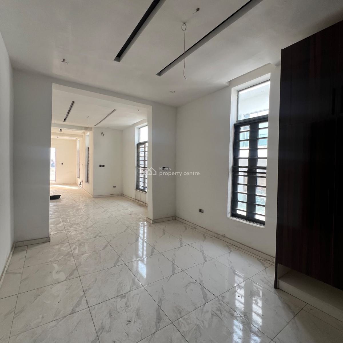 5 Bed&bq  20 Million, Lekki Phase 1, Lekki, Lagos, Semi-detached Duplex for Rent